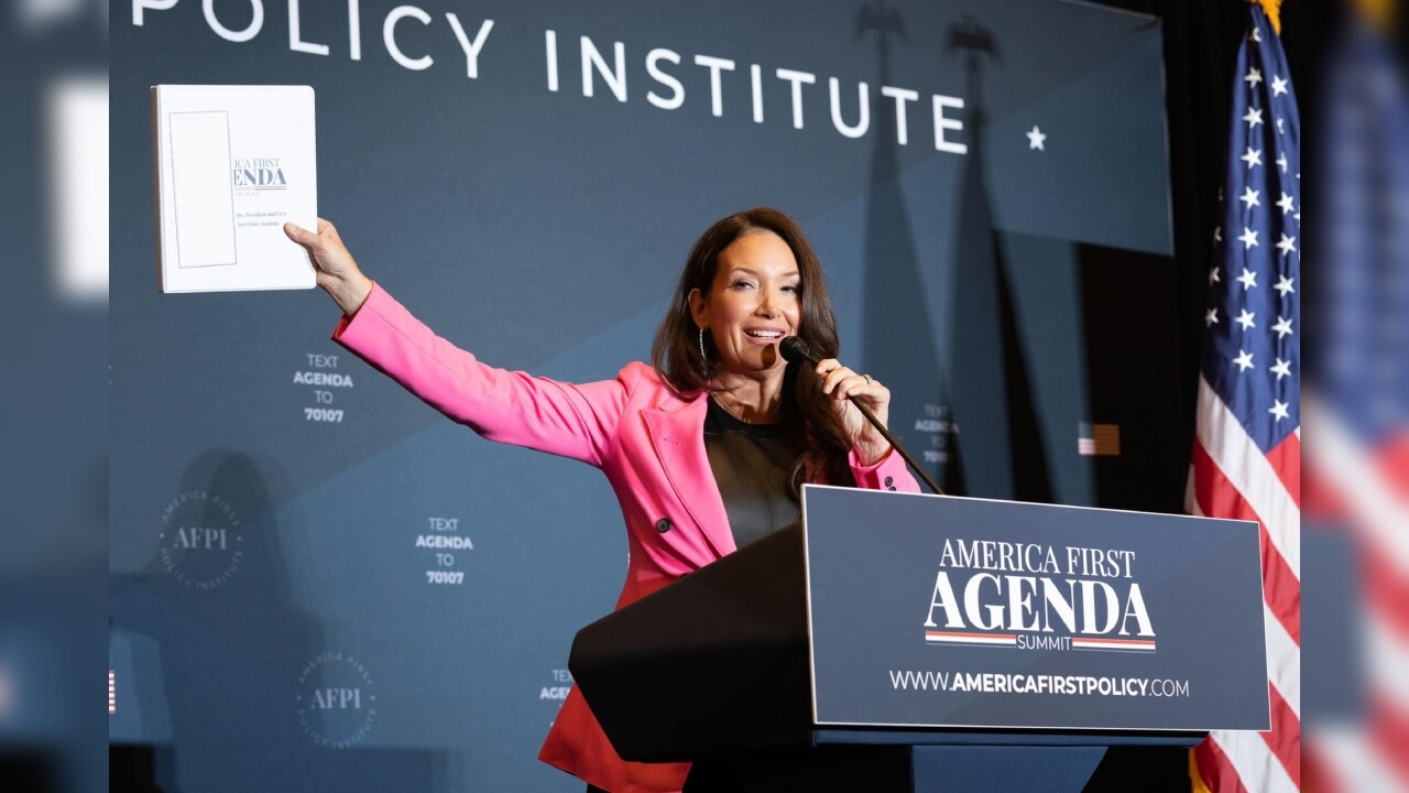 Ag Secretary Brooke Rollins announces strategy to combat High-Path Avian Flu - RFD-TV